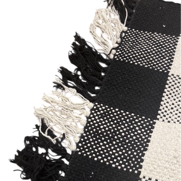 Outdoor Rug/ Welcome Mat - Picture 3 of 3